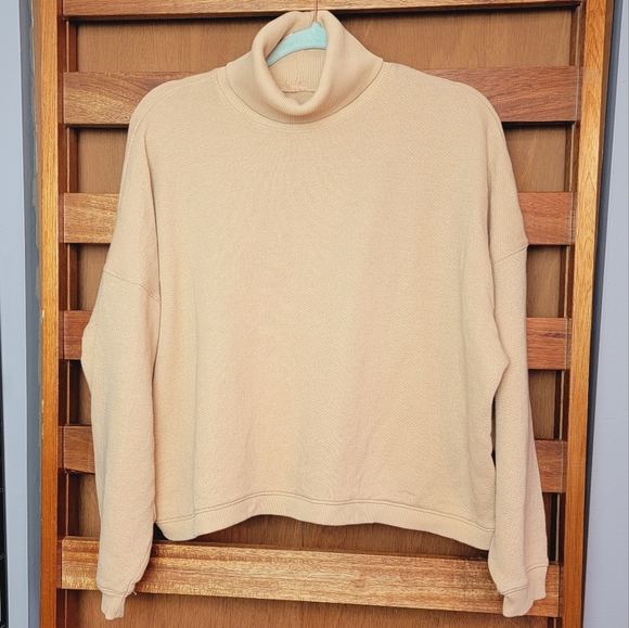 American Eagle Beige Turtleneck, Sz S